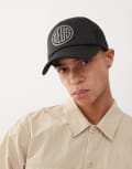 [Deus Ex Machina] Deus Ex Machina Pill trucker cap in black One Size Black