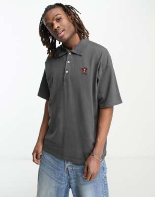 Deus Ex Machina Deus Ex Machina records stokes polo in black
