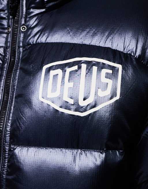 Deus Ex Machina – Svart pufferjacka med huva och vapensköldslogga, 5 av 5