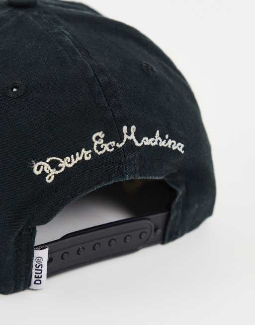 Deus ex store machina snapback