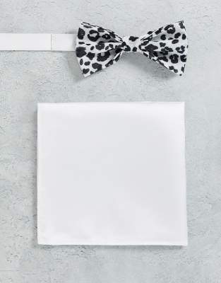 Devil's Adovate printed bow tie and plain pocket square - Click1Get2 Deals