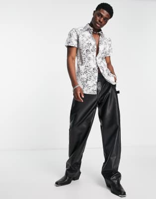 Camicia nera a fiori a maniche corte-Nero - Devils Advocate Camicia donna  - immagine1