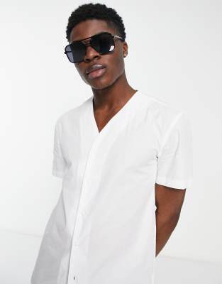 collarless v neck shirt in white