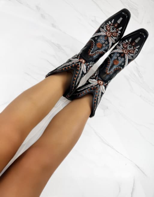 DIA Studios Cowboy western boots in black , 3 of 4