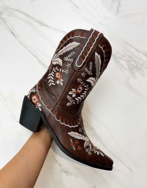 DIA Studios Cowboy western boots in brown, 3 of 4