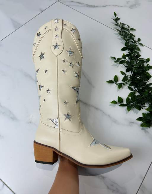 DIA STUDIOS Cowboy Western Familiar boots in Cream and Silver