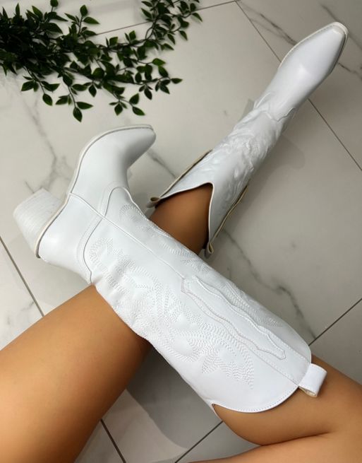 DIA STUDIOS Cowboy Western Boots in white