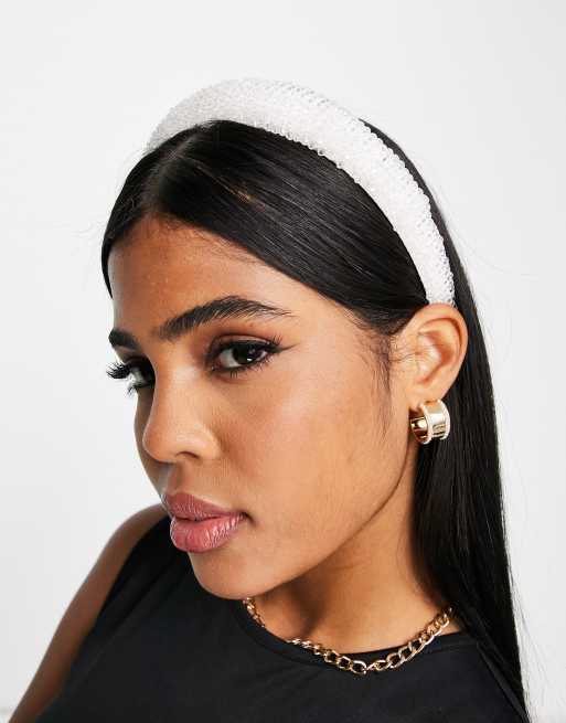Diadema de novia blanca con cuentas de My Accessories London, 4 de 4