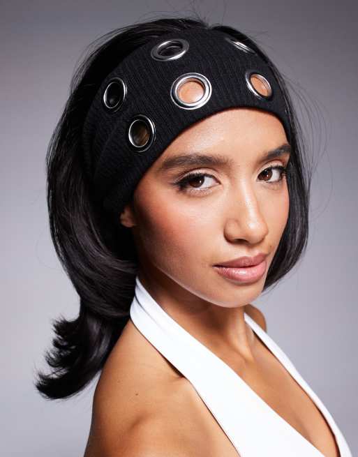 Diadema negra de punto liso con ojales exclusiva de Kaiia