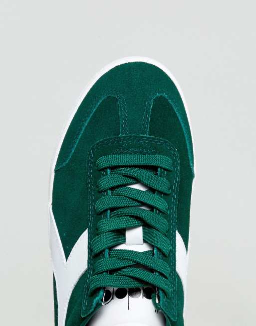 Green deals diadora trainers