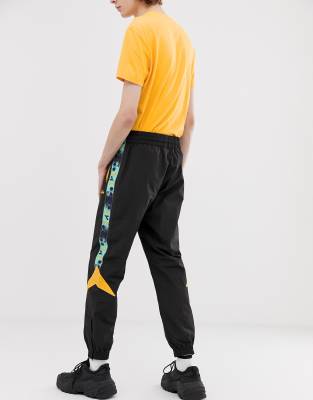 diadora running pants