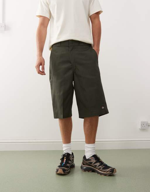 Dickies 13 inch twill pocket shorts in olive green