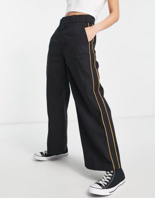 Dickies Bettles work pants in black (part of a set) - ASOS Price Checker