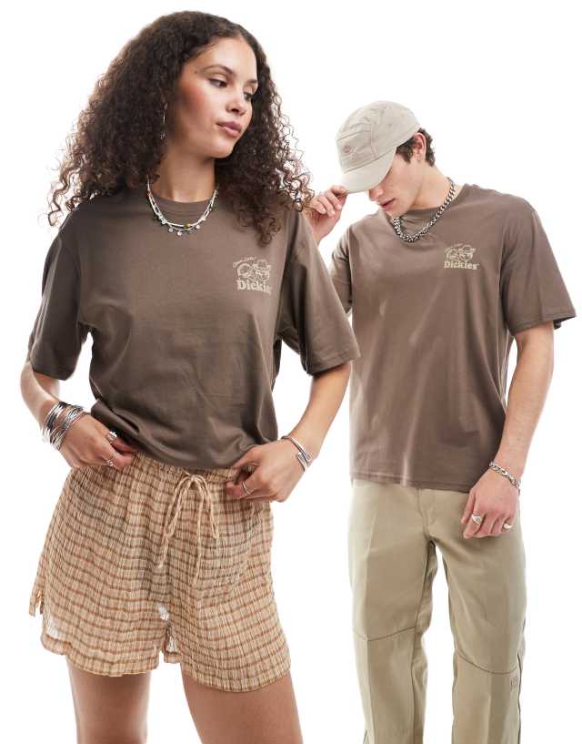 Dickies - big sandy back print t-shirt in brown