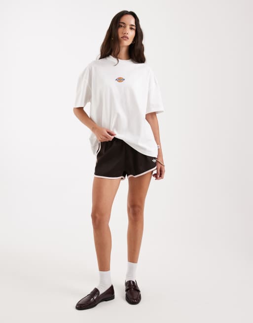Dickies boyfriend central logo t-shirt in white, 2 of 4