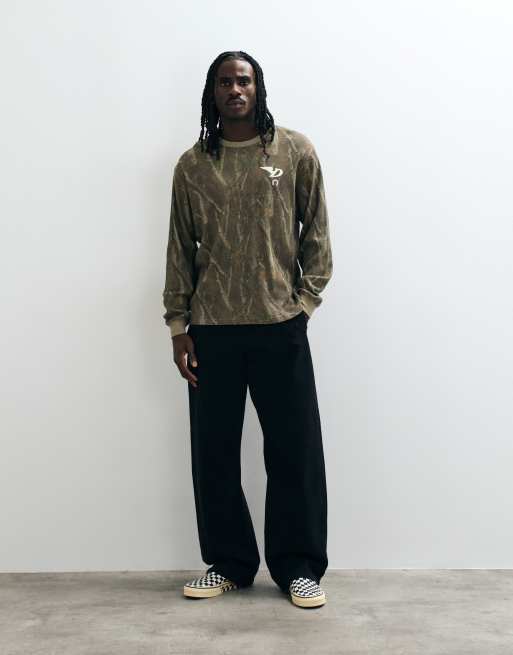 Dickies Bradenton graphic long sleeve t-shirt in green camo, 2 of 5