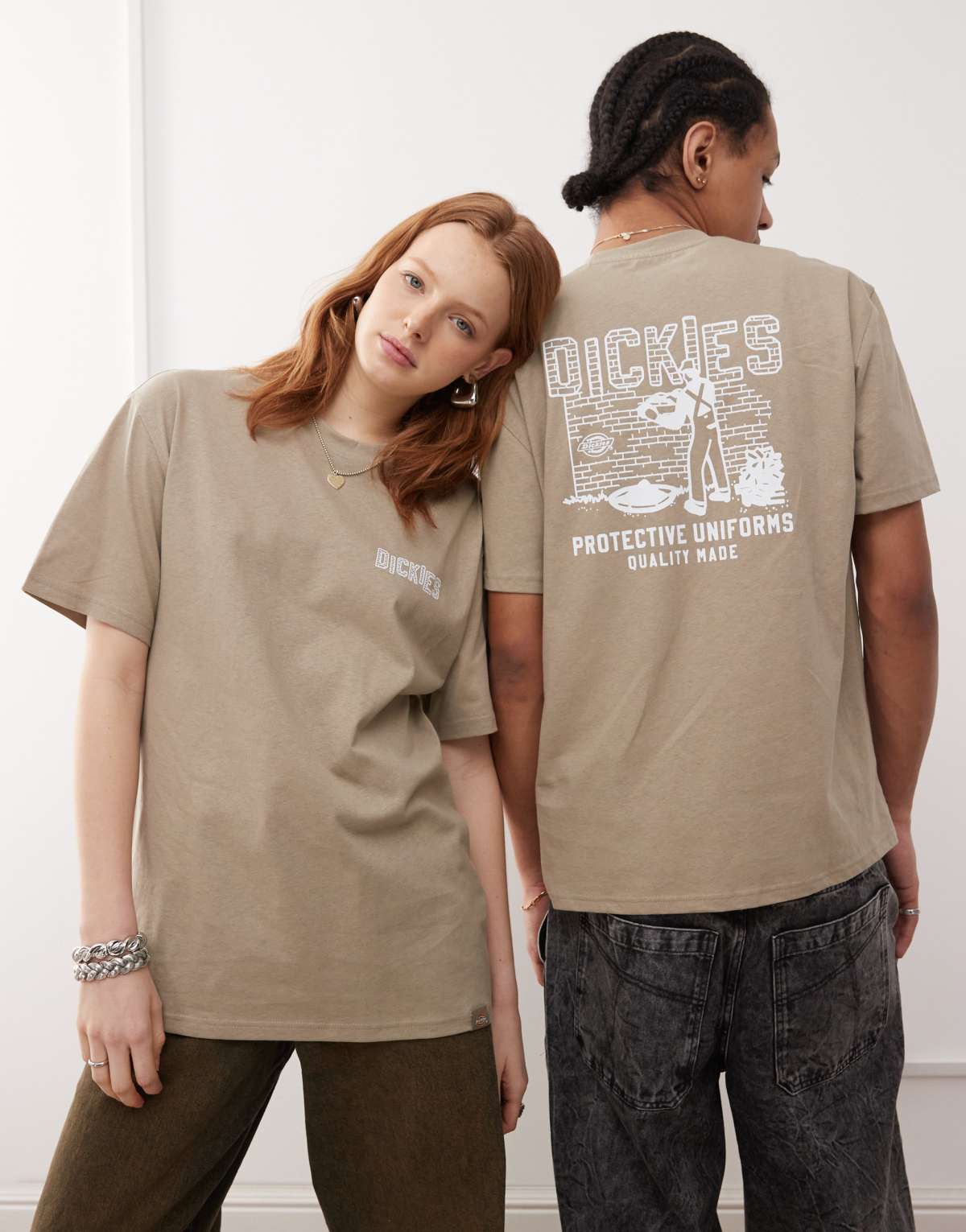 Dickies bricklane graphic back print t-shirt in tan