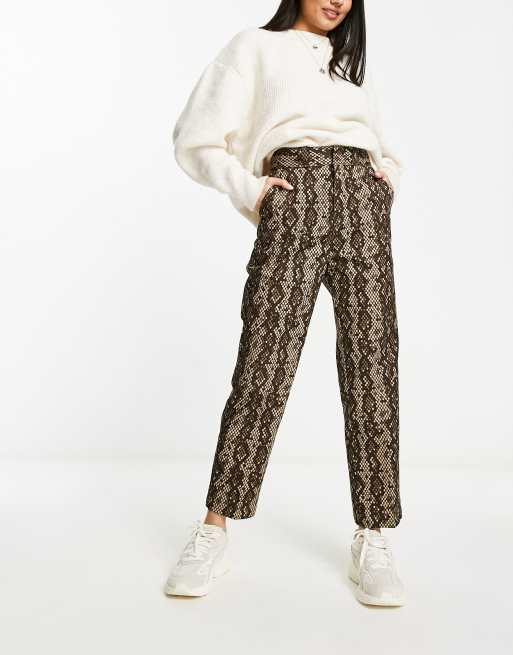 Camden High Rises Ankle Joggers