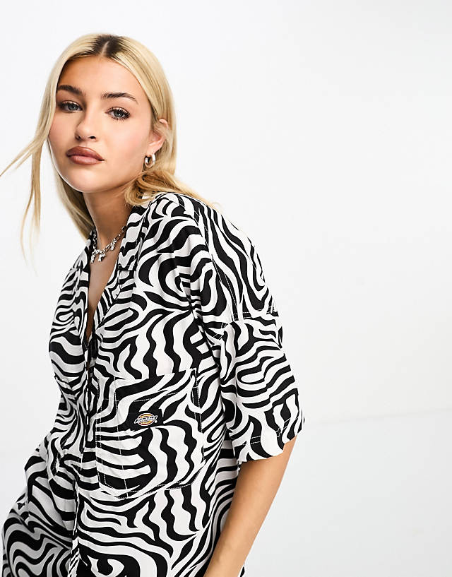Dickies - clackamas revere collar shirt in zebra print