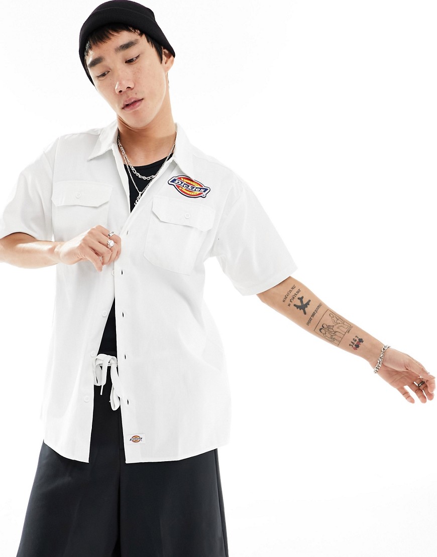 Dickies clintondale shirt with pockets in white