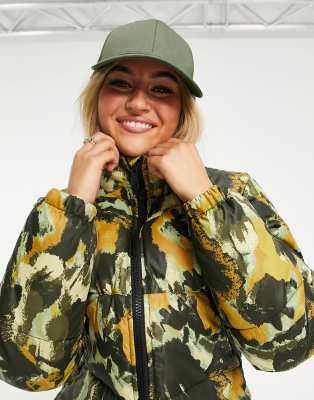 Camouflage Puffer Jackets. Coats & Jackets