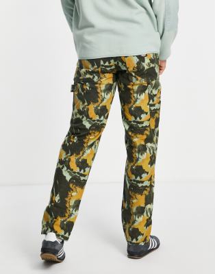 dark green camo trousers