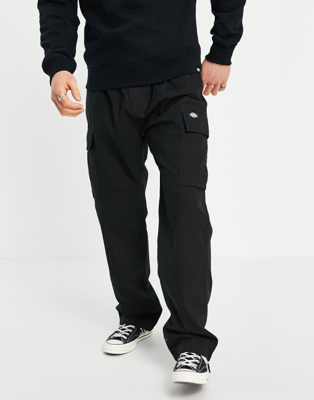 Dickies Eagle bend cargo pants in black