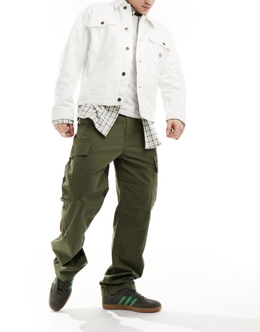 Dickies eagle bend cargo pants in green