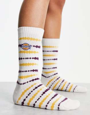 Dickies Falkville socks in cream-White