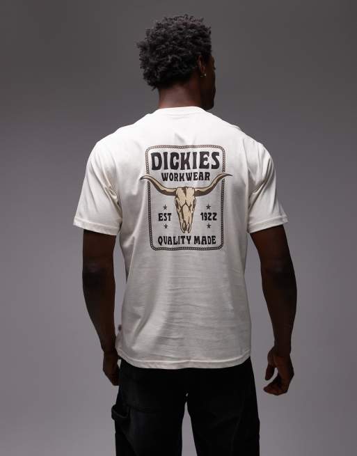 Dickies – Fort Peck – T-shirt w kolorze złamanej bieli z kowbojskim nadrukiem na plecach – tylko w ASOS