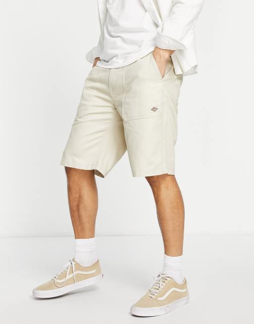 Dickies store shorts beige