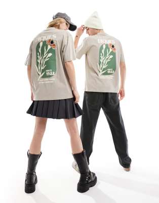 Dickies – Herndon – T-shirt w piaskowym kolorze z nadrukiem na plecach