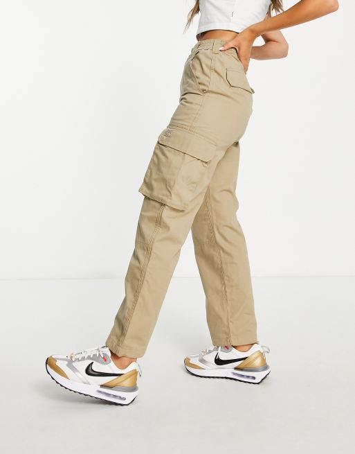 Dickies Hooper Bay cargo pants in beige