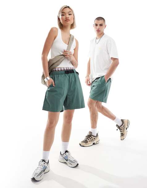 Dickies - Jackson - Mørkegrønne shorts i tech-nylon med bælte - Kun hos ASOS - view 1