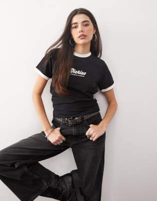 Lewistown crop tee in black