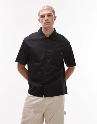 Dickies Lynville boxy short sleeve shirt in black - view 1