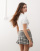 Thumbnail 2 van 4