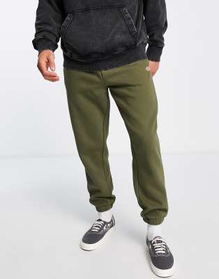 Dickies Mapleton trackies in khaki - ASOS Price Checker