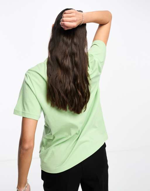 Dickies mapleton small left chest logo t-shirt in quiet green | ASOS