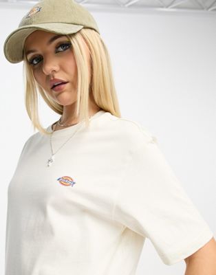 Dickies mapleton small logo t-shirt in off white