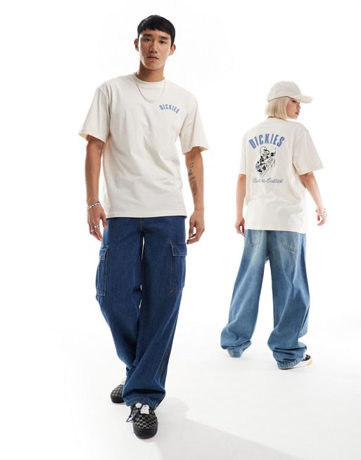 Dickies – Mclean – T-shirt z krótkimi rękawami w kolorze złamanej bieli z nadrukiem na plecach – tylko w FhyzicsShops