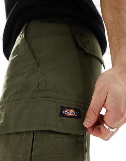Dickies millerville cargo shorts in dark khaki ASOS