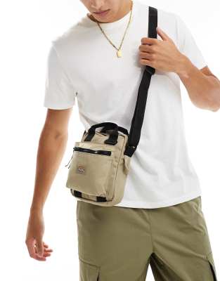 Dickies Dickies moreauville cross body bag in beige-Green