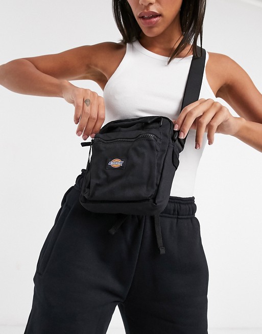 Dickies Moreauville pouch bag in black