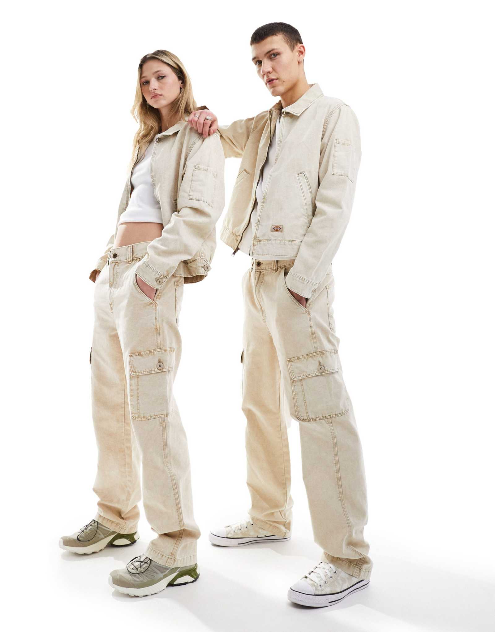 Выстиранные брюки-карго Dickies newington темно-белого цвета 12890₽