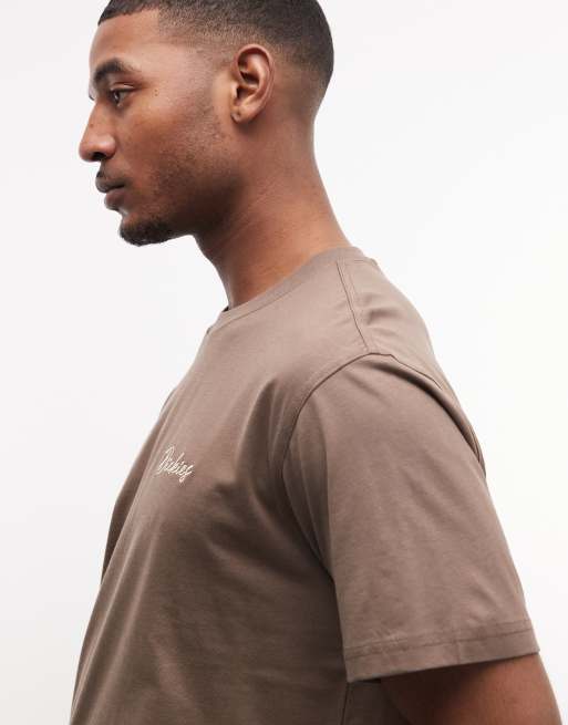 Dickies - North Madison - T-shirt in bruin, exclusief bij ASOS, 5 van 5