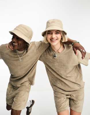 Dickies Oak Grove Unisex towelling t-shirt in sand resort pack exclusive to  ASOS