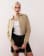 Thumbnail 1 von 4