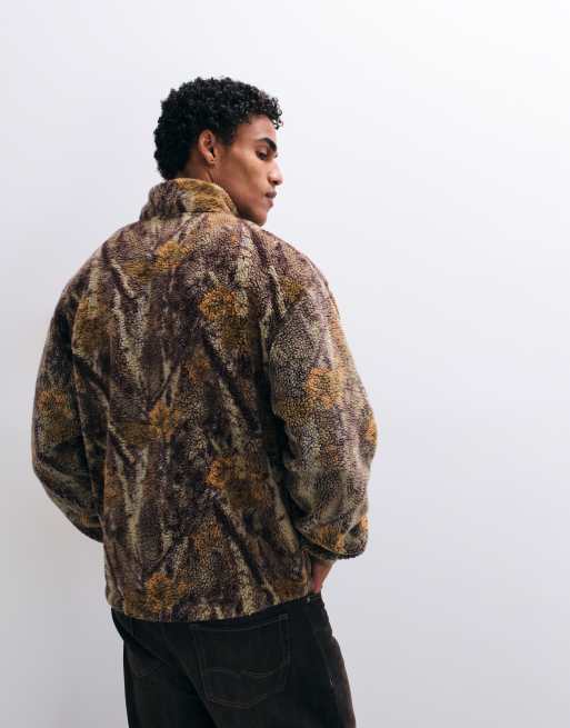 Dickies Paulden sherpa fleece in green camo, 4 of 5