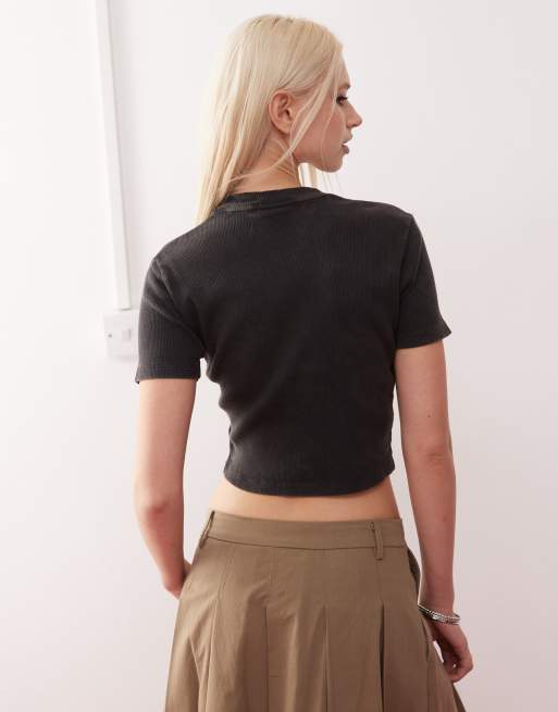 Dickies Plentywood baby tee in black, 2 of 4